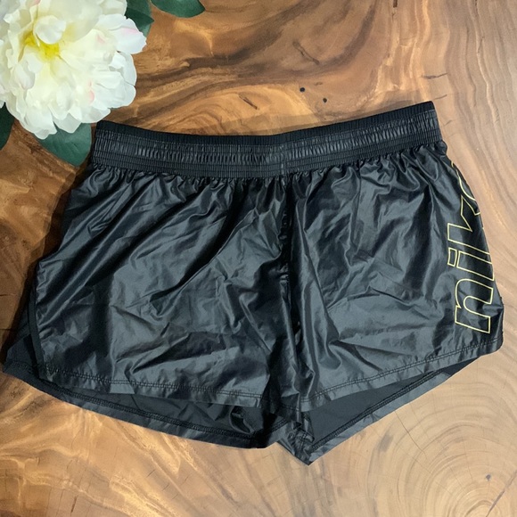 Nike Pants - Nike athletic running shorts